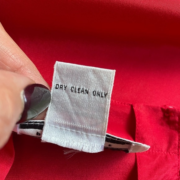 Vintage Christie & Jill Petite 100% Silk Red Short Sleeve Blouse, Size XS - Picture 5 of 5